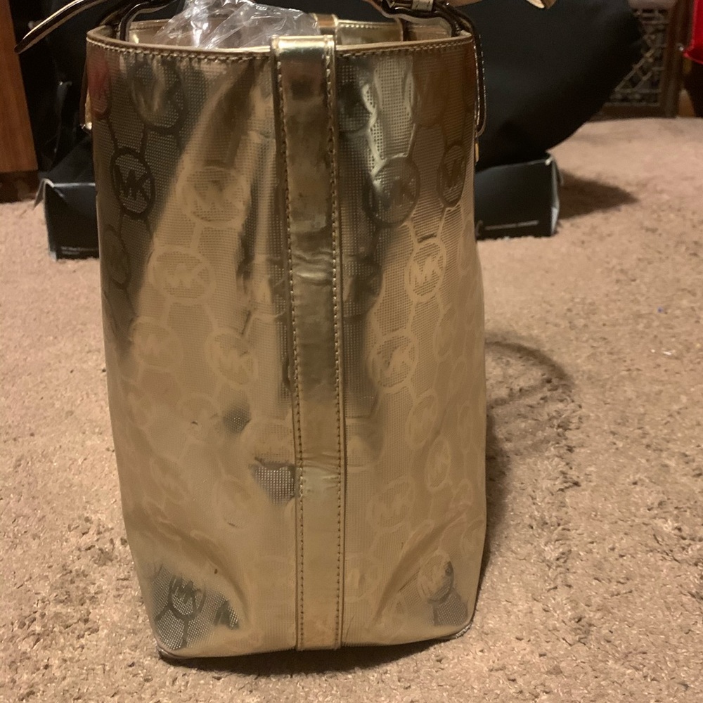 Michael Kors Gold Tote bag
